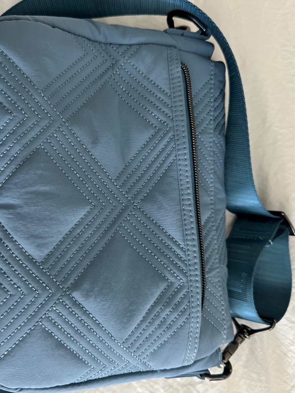 Lug Cloud Go Crossbody with Flap Closure-Wink DENIM DRIFT - Picture 10 of 10